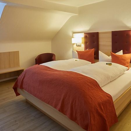 Hotel Zur Traube Velbert Exterior foto
